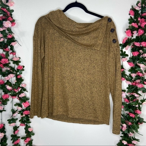 Maurice’s Yellow Top Button Sleeve Womens Casual Blouse Sweater Mustard Color XS - Picture 1 of 6